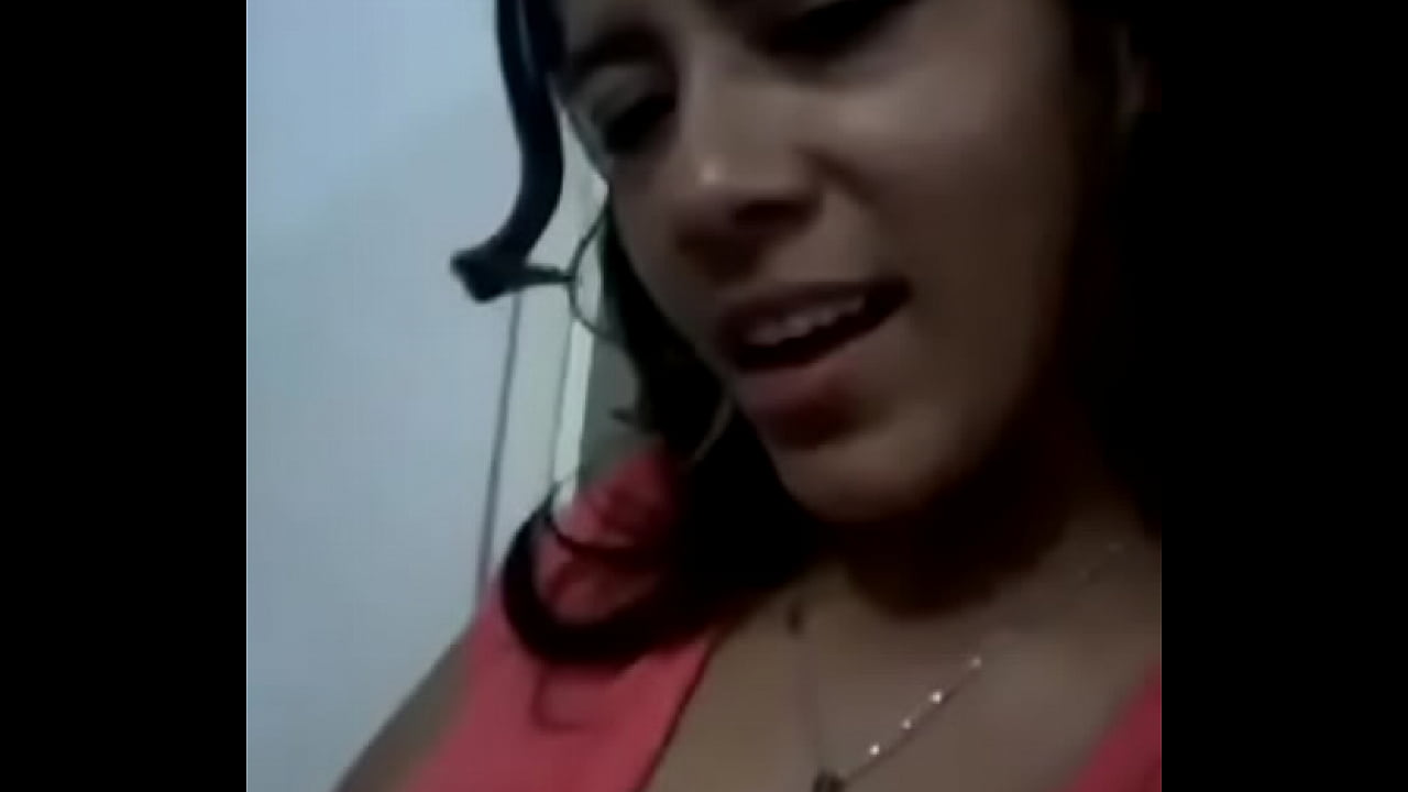 Panameña veterana mostrando tetas