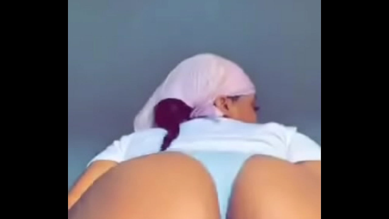 Ebony Babe Twerking