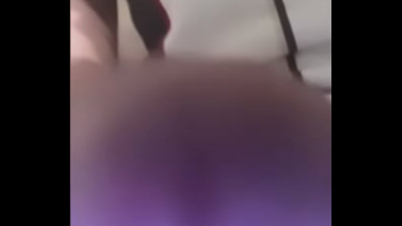 Ladies here is a pov sucking my dick