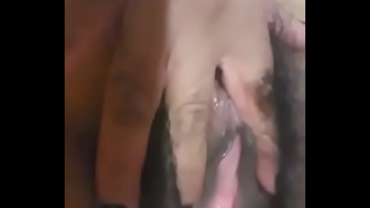 Mi madura me manda video de como se masturba