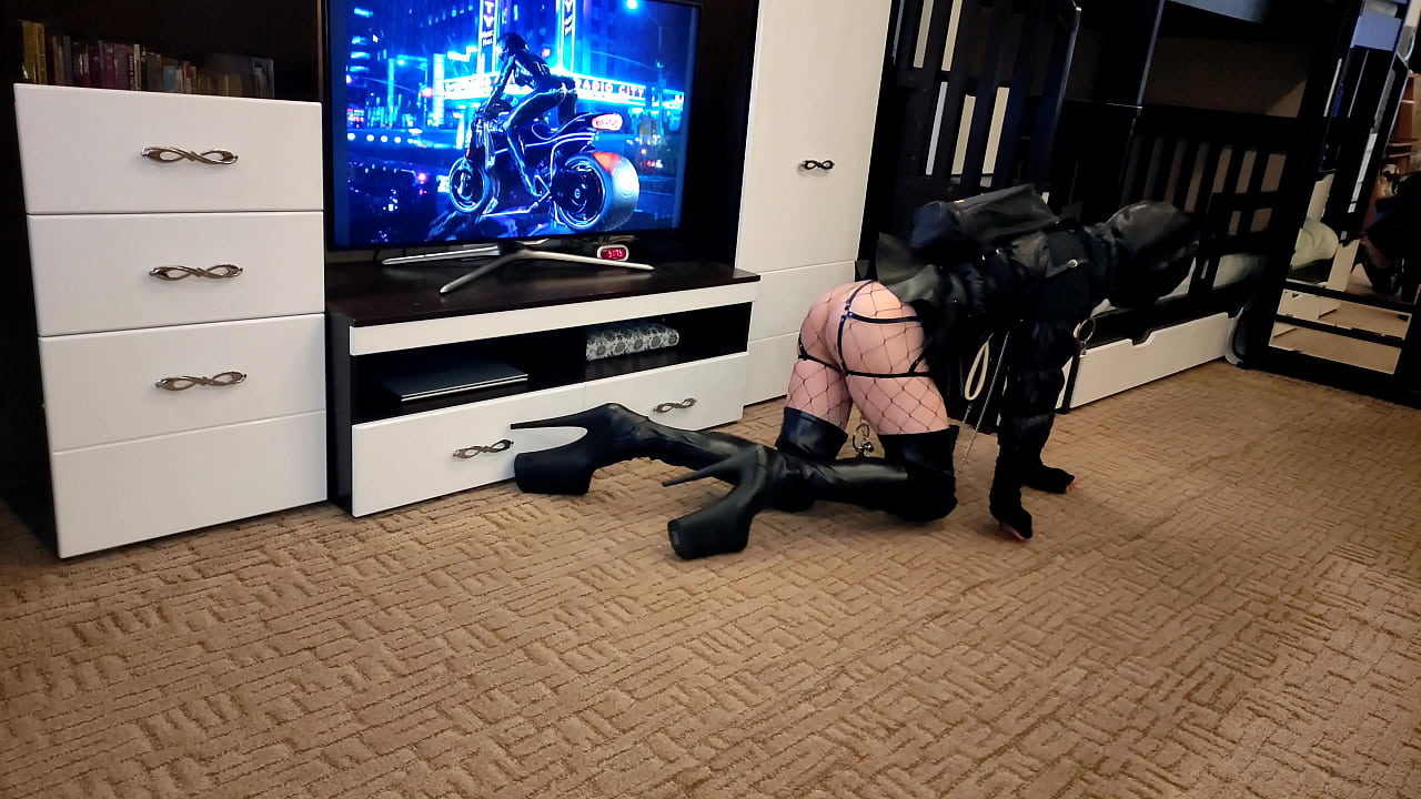 Russian teen schoolboy humiliation - cat slave