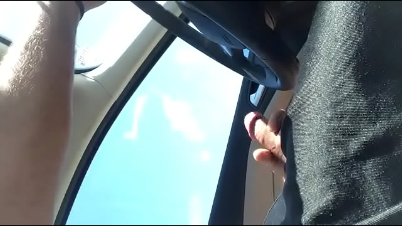 I jack off in car