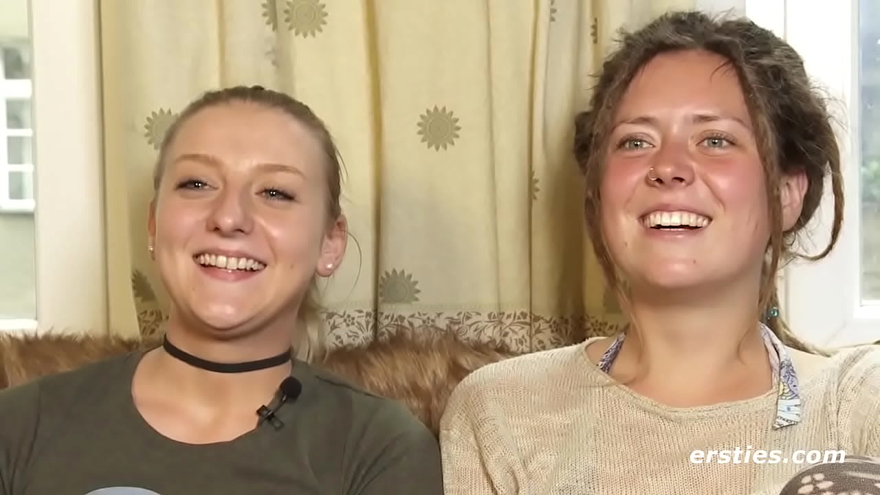 Ersties: Tamara & Sofie