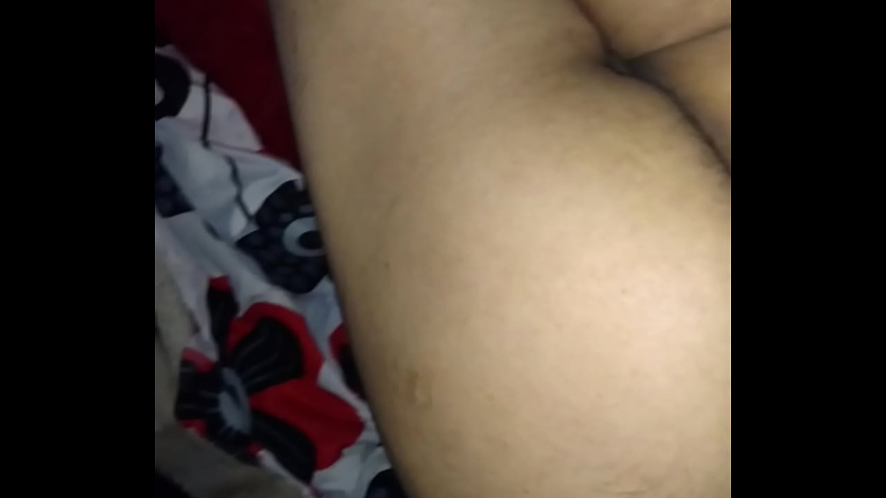 Mis nalgas y mi culito empinado