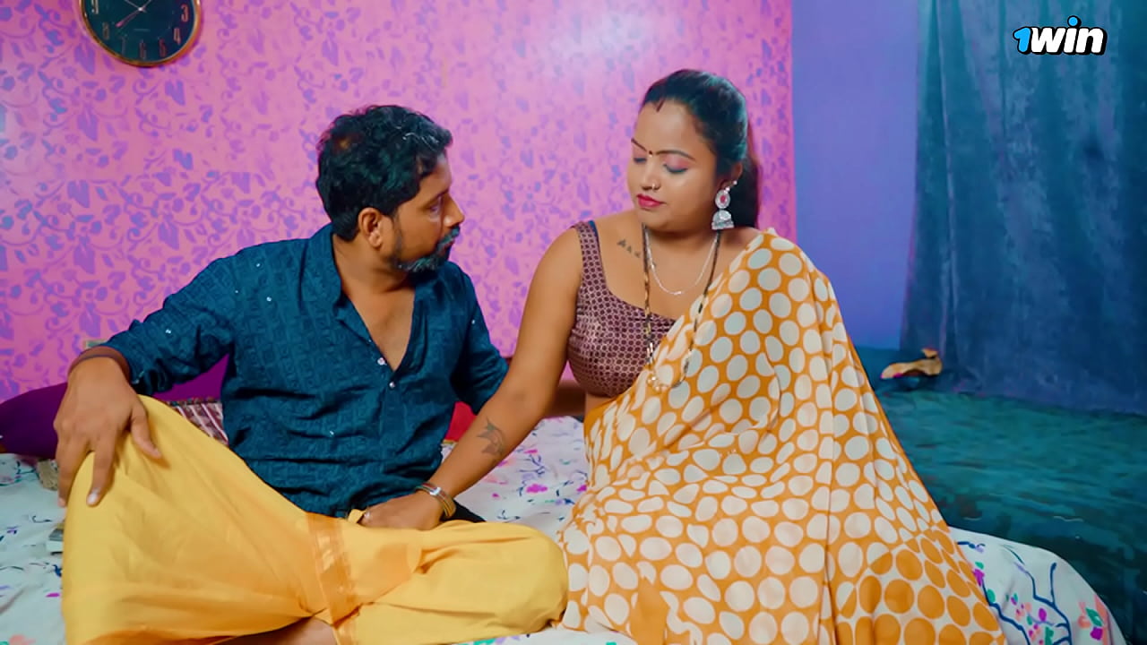 Desi Indian sasur enjoyed hardcore sex with his bahu