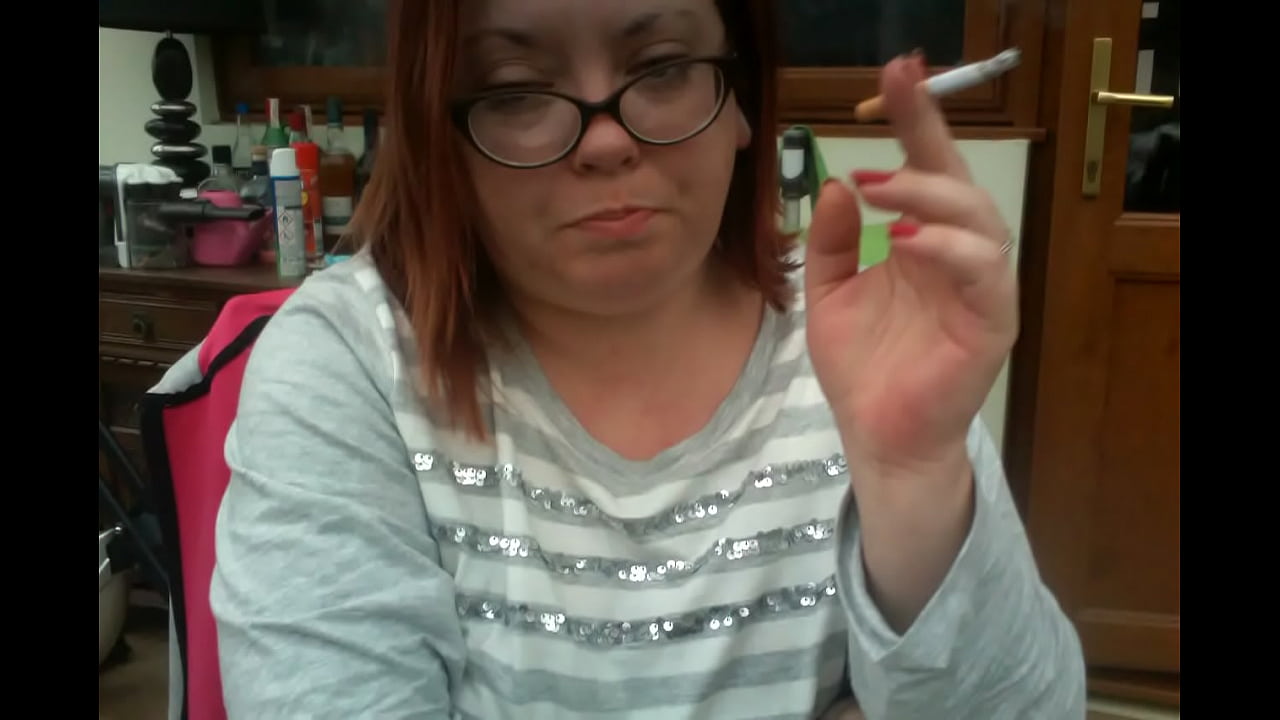 Start The Day With A Cigarette! BBW Smoking & Coughing