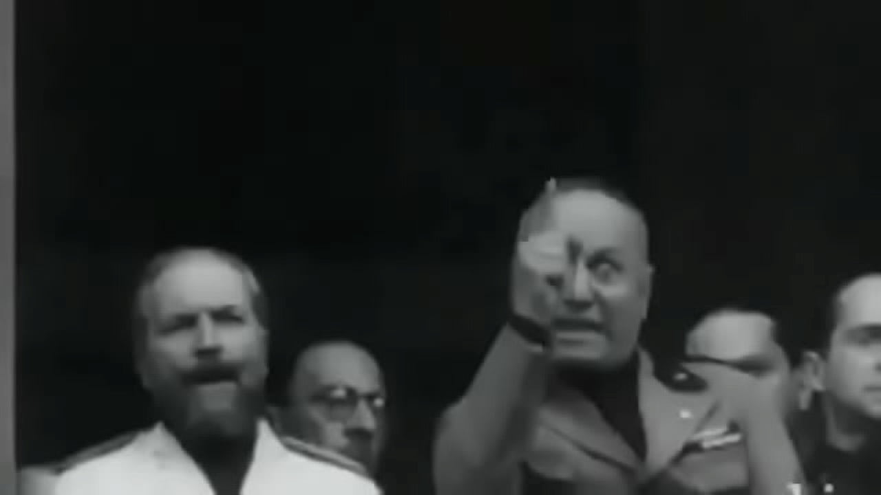 Touryou  Benito Mussolini