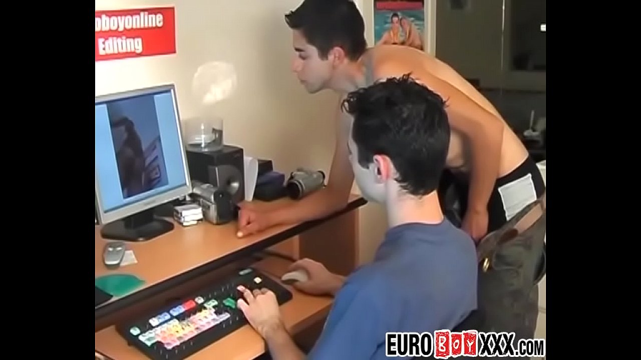 Young Euro gay twinks fuck and cum