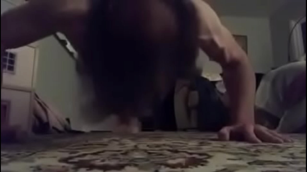 Guy does push-ups nude