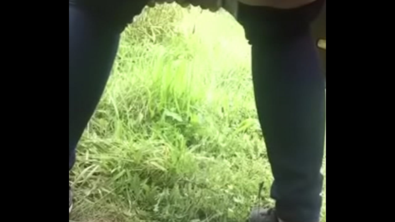 my slut wife pissing outside once again