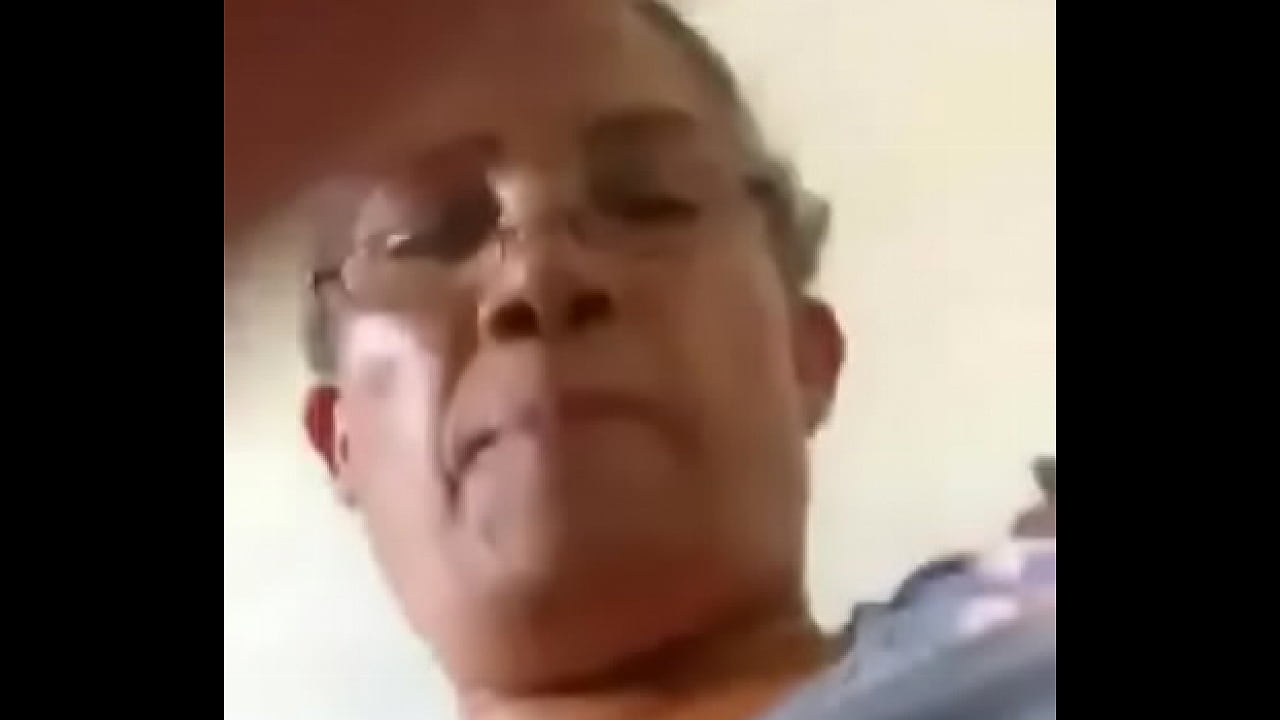 Abuela manda video