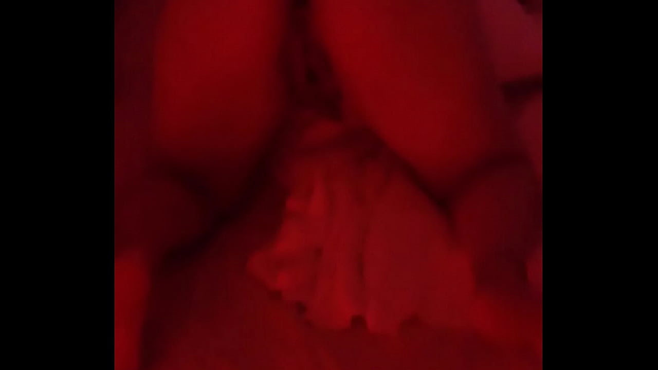 Hong Kong girl boss letting me jerk off to her ass while my uber comes