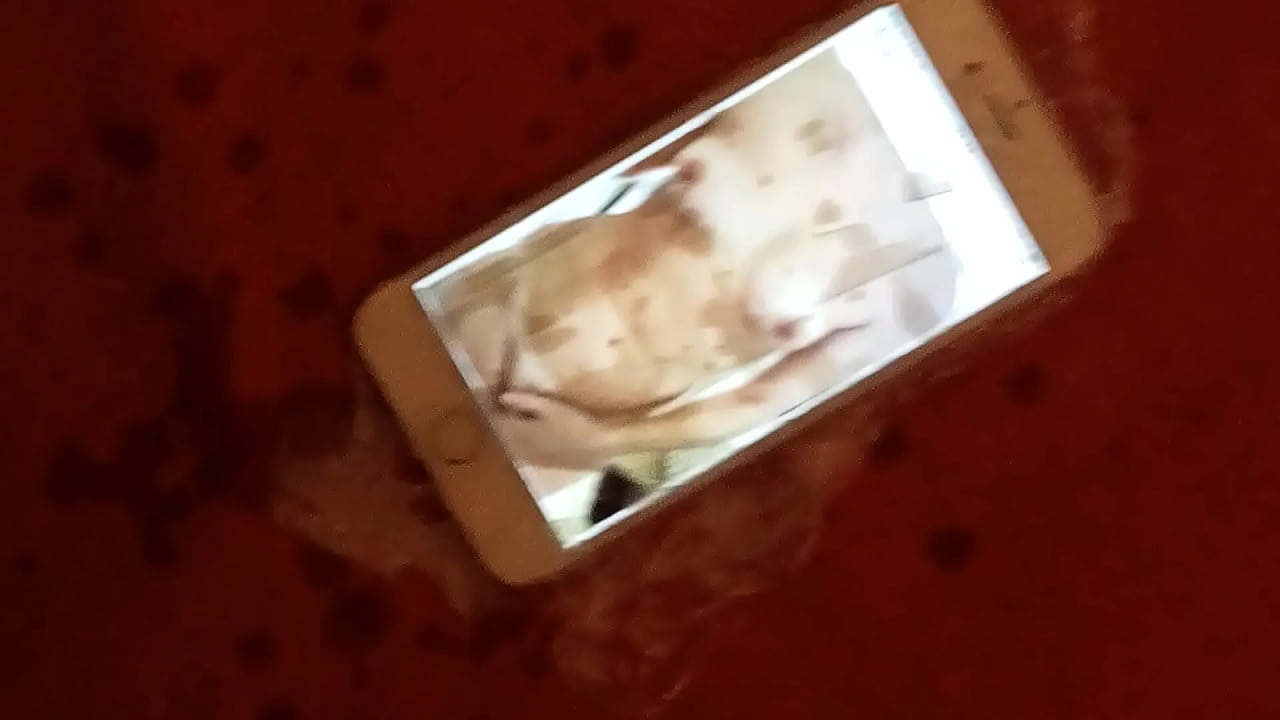 Cumtribute cumshot