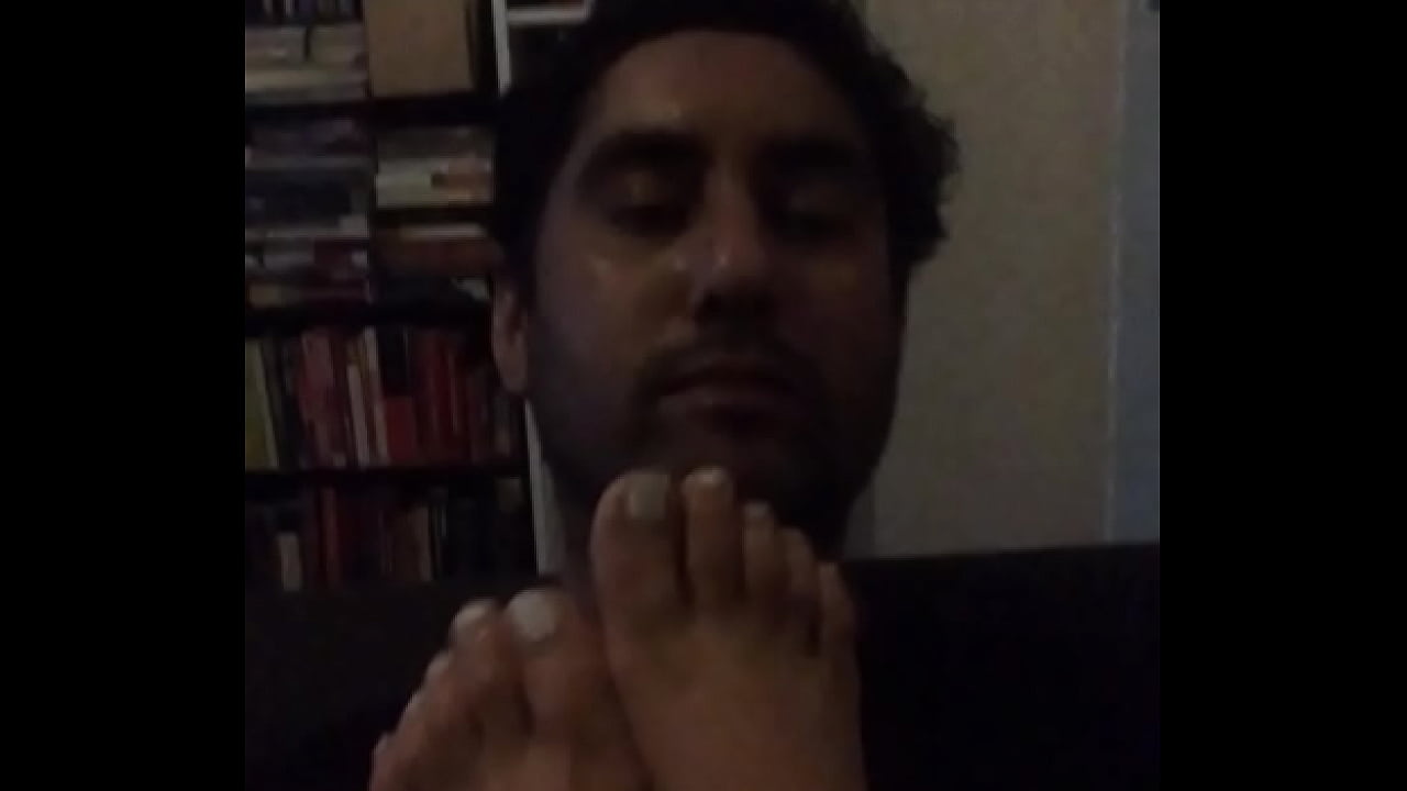 Pakistani foot fetish White Woman