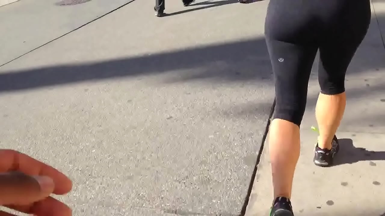 .com 3791001 yoga pants blonde jogger thong vpl ass 720p