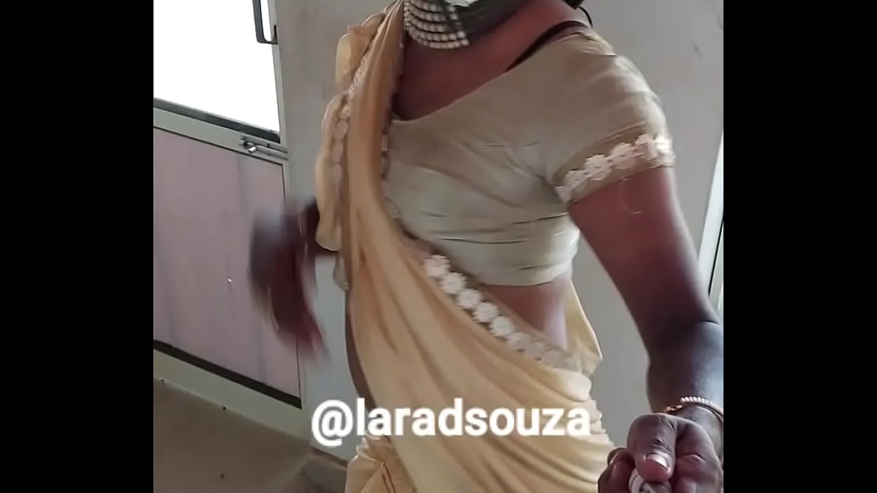 Lara D'Souza