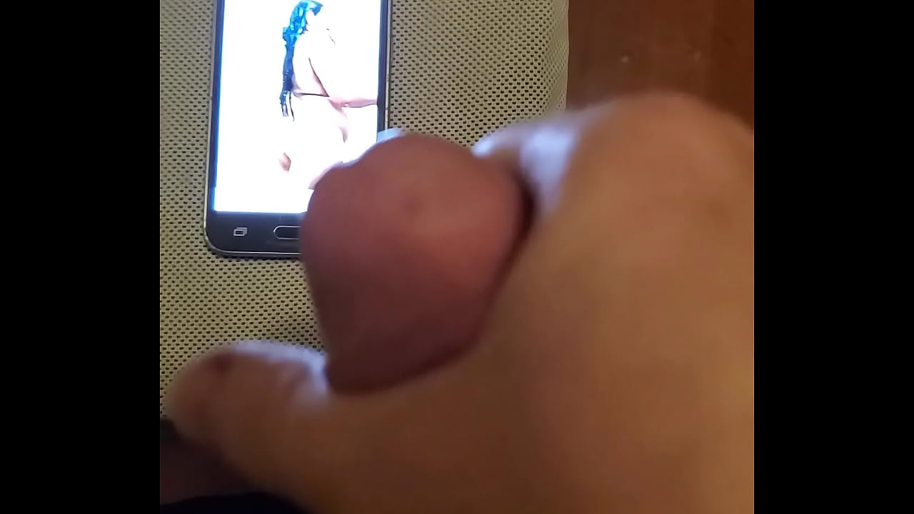 Me doing an amazing cum tribute