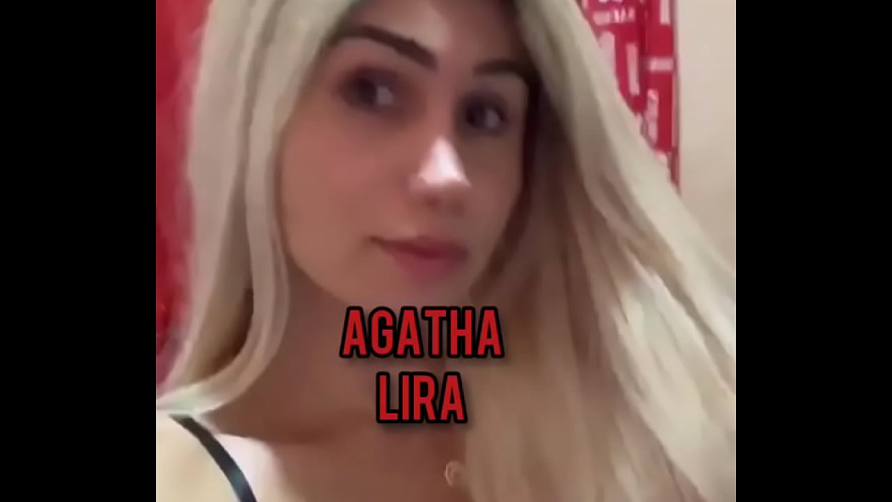 Trans loira sensual