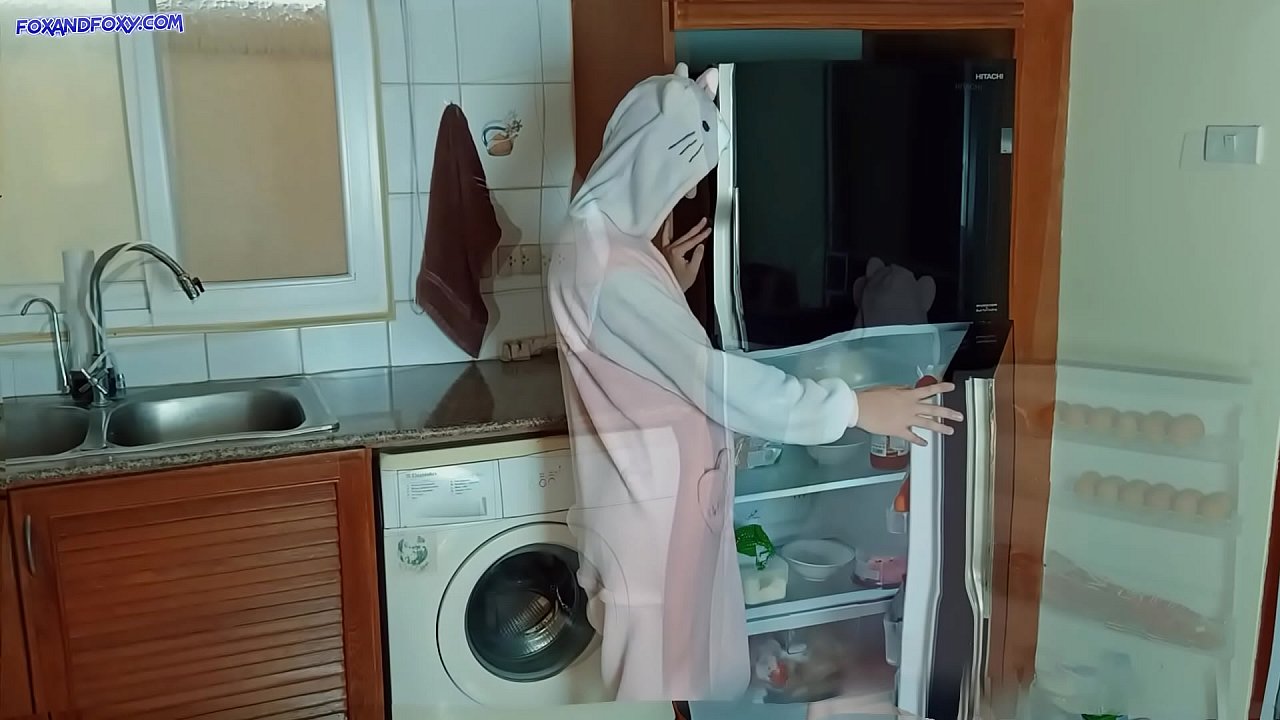 Morning blowjob in the kitchen. Mom almost caught us