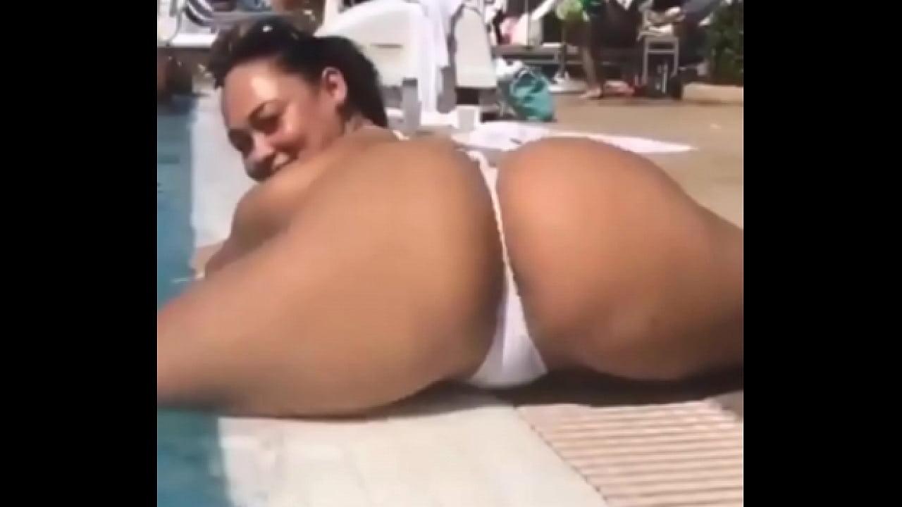 Who Loves Booty? Watch These Booty Girls Shake They Ass For All Booty Lovers