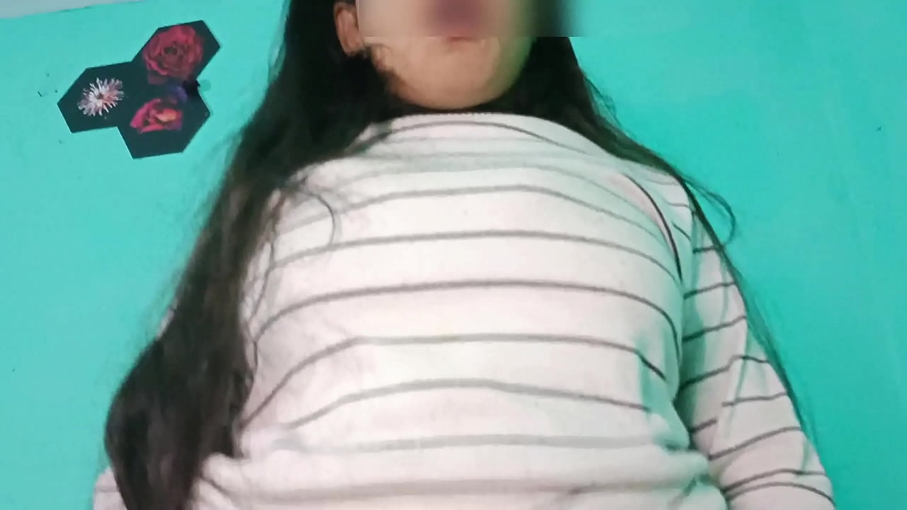 Desi hot girl cute pussy dick riding