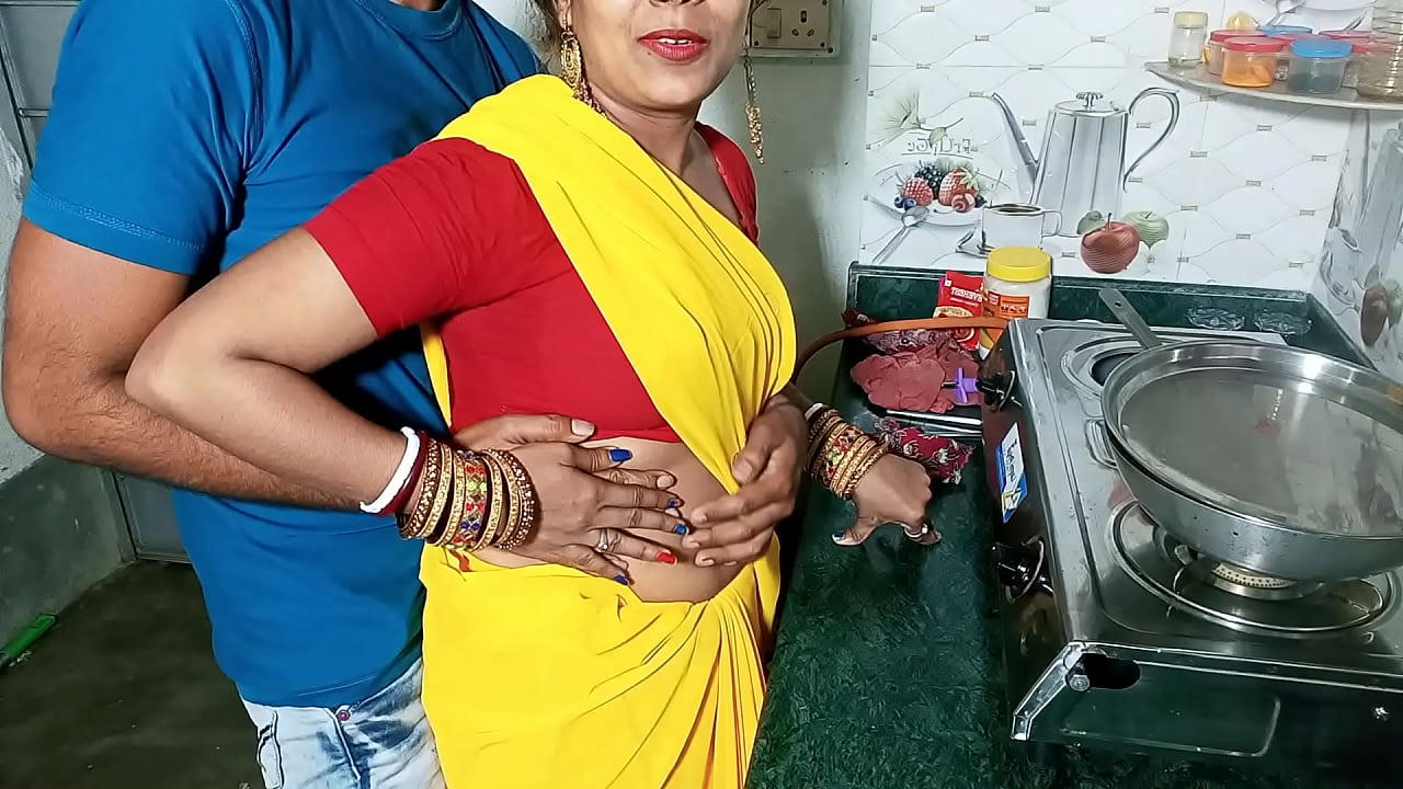 Best Ever Owner Rough Fucking Young Maid Girl Who Cooking Food In Kitchen XXX Porn In Hindi Voice