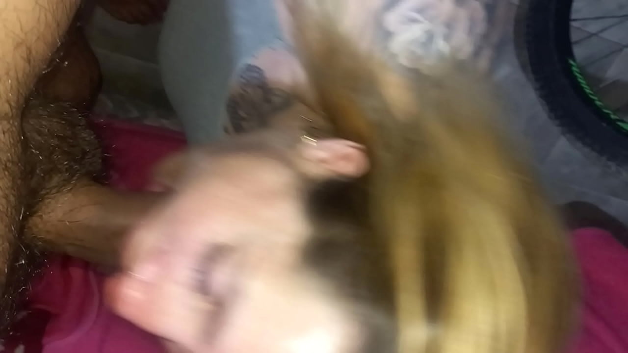 Blonde deepthroat and cum