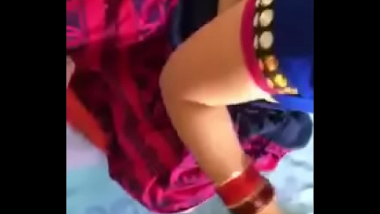 Indian Deai Bhabhi bhabhj sucking dick and fucking in doggy style..MOV