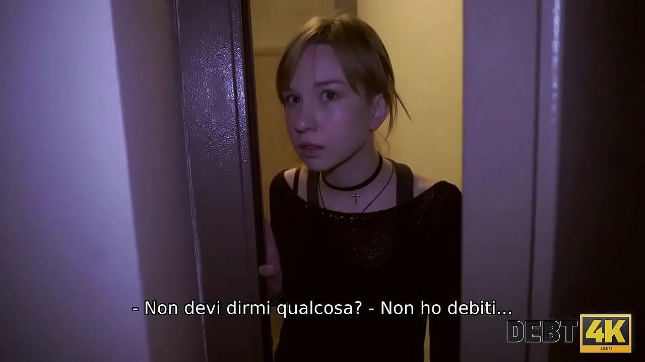 Debt4k. L'agente di prestito viene a prendere soldi comprare fa sesso pazzo con l' Alice Klay