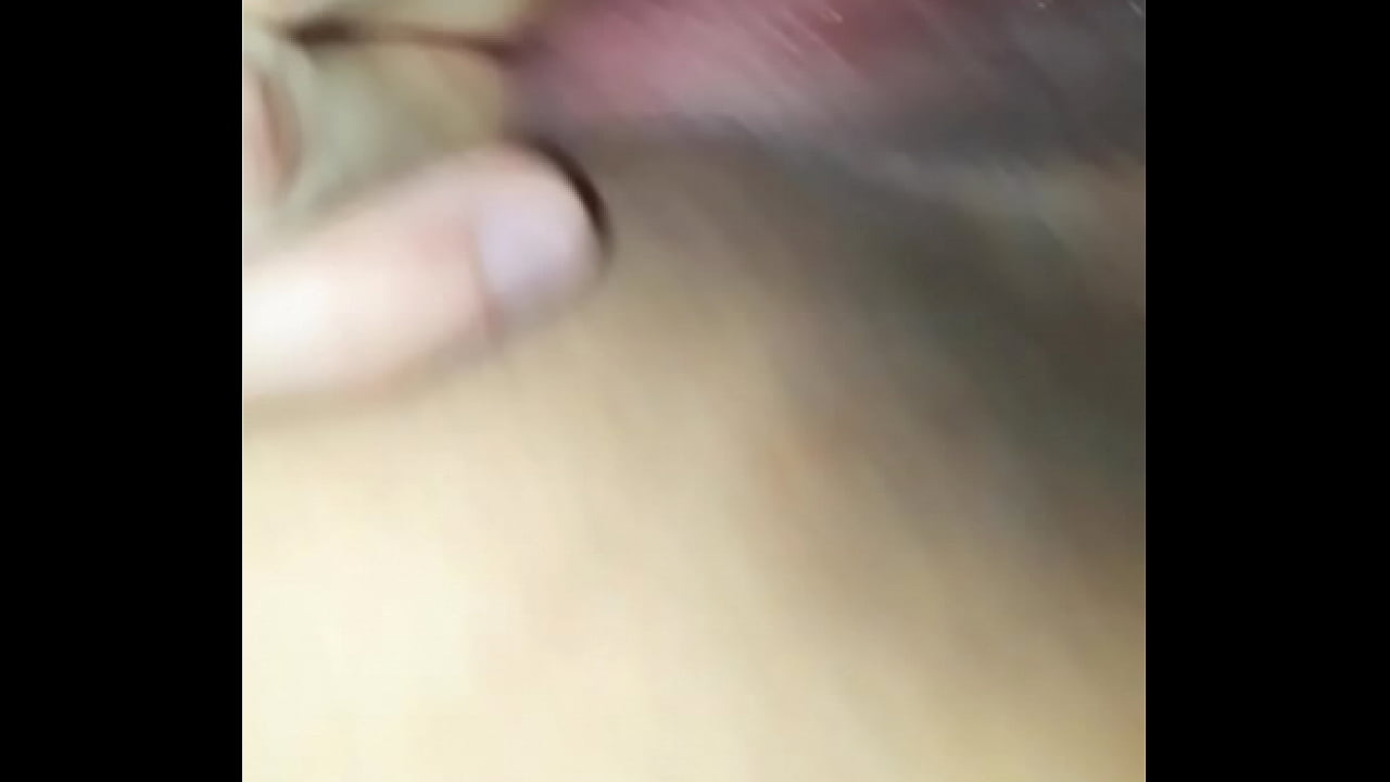 Thick bitch orgasms to hard