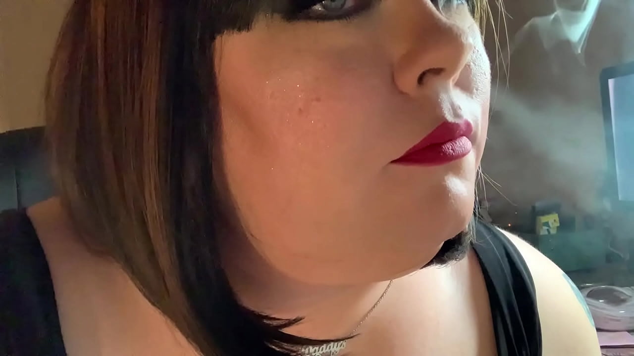 Chubby Domme Tip To Tail's 2 Cigarettes