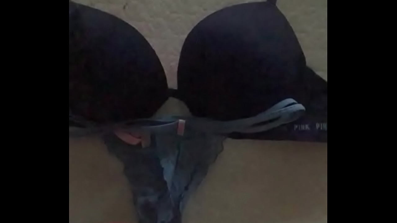 Cum on bra