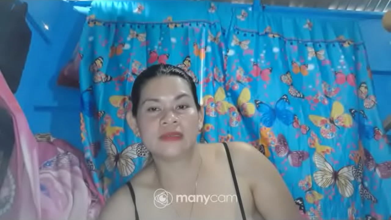 Big Titty Filipina Showing off for the Cam