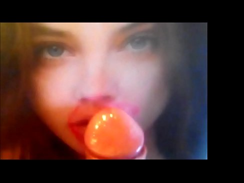 Barbara Palvin sborrata faciale tributo e lecca il pene