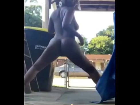 Twerking Outside