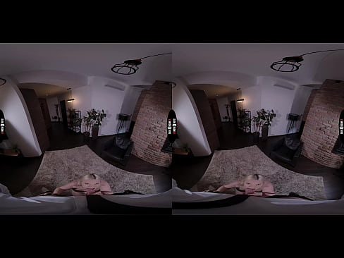 DARK ROOM VR - Big Boobs Make The Cut