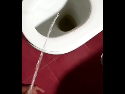 bdsm licking pee