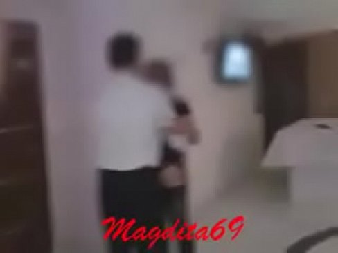 esposo alquila a putiesposa en motel