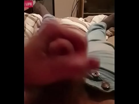 Cumshot while wanking cock solo