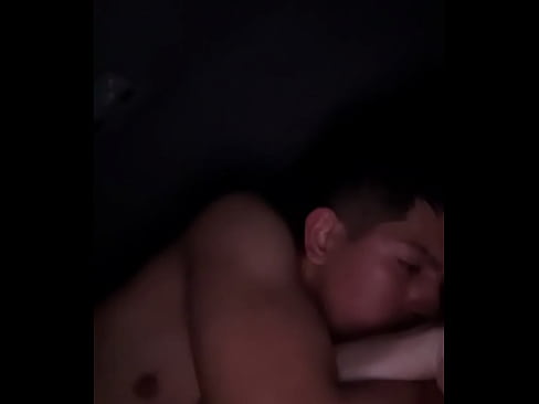 Mi novio no sabe que fui a coger con mi ex, sin condon en el coche, trago su hijos