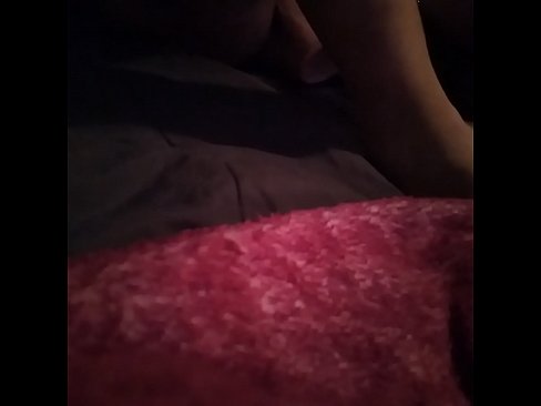 Mi mujer con dildo juguete anal esposa masturbandose
