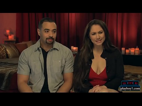 Couple analyzes the experience they had in a Swingers house