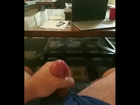 Cumming on Cam