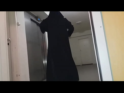 big boobs muslima in niqab