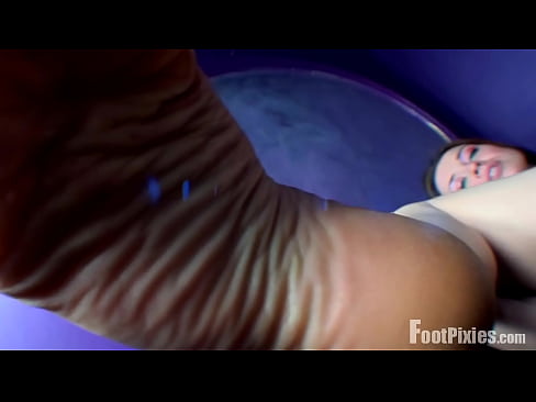 Pixie Gets a Foot Rub and Ass Spread