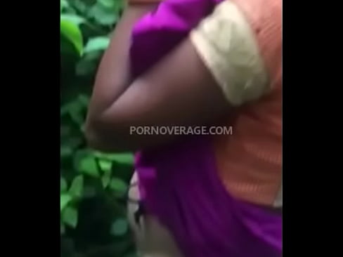 indian Aunty fucking in outdoors