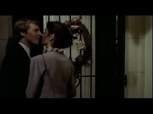 Youg Doctors in Love (1982) - Tits scenes