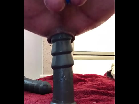 Dildo pounding cum prolapse