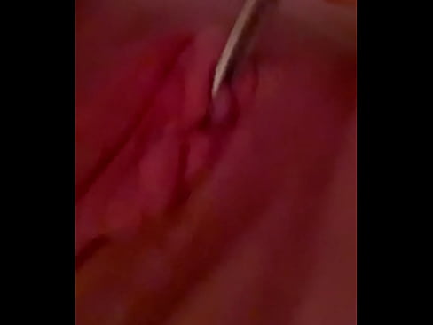 Cumming from clit