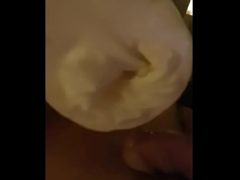 Male masterbates with homemade toilet paper